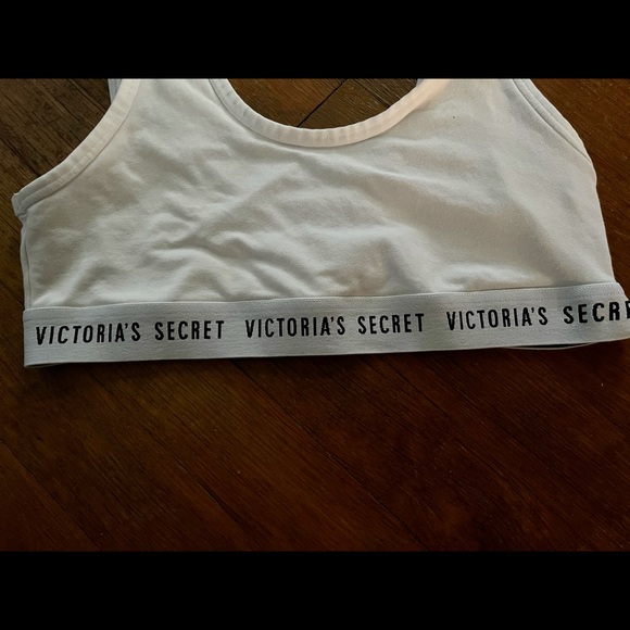Victoria’s Secret Bralette - Picture 2 of 5